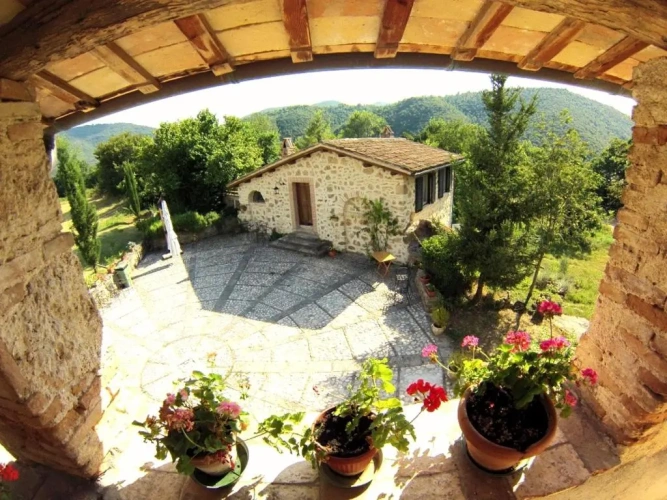 3 Bedrooms Cottage
