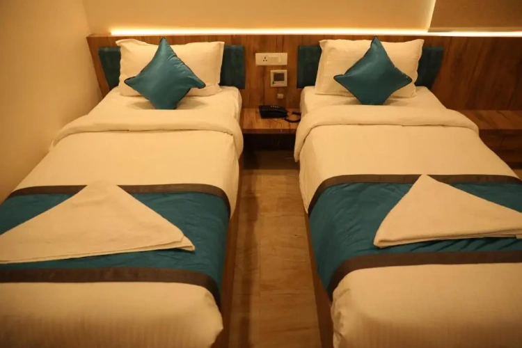 Deluxe Twin room
