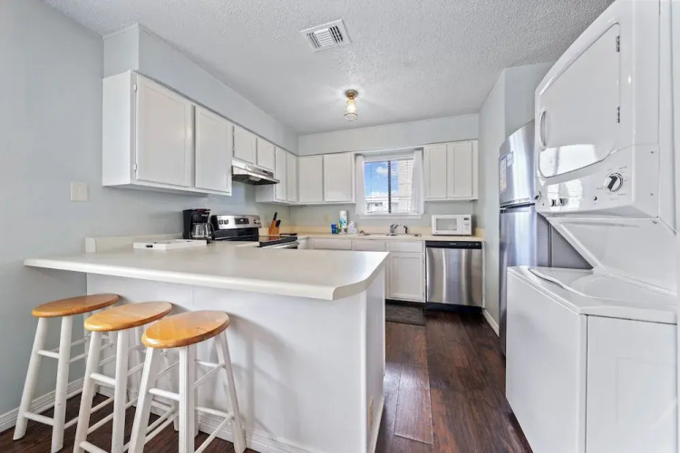 Wolf Bay Villas 208