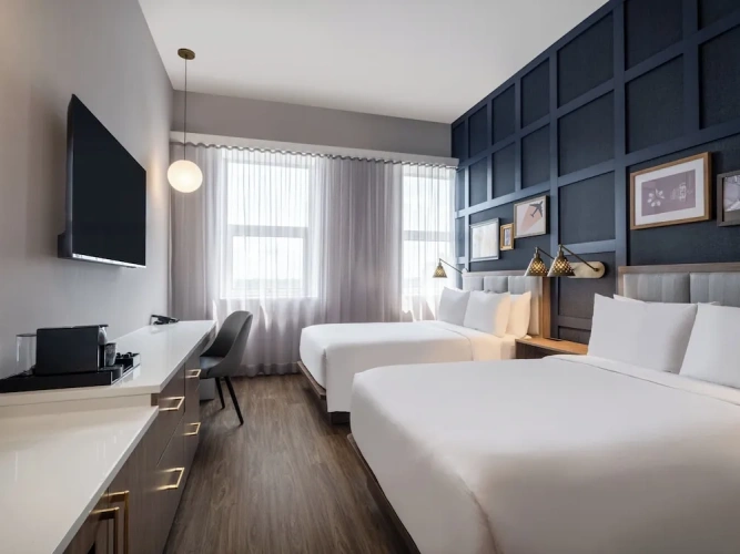 Quadruple Suite