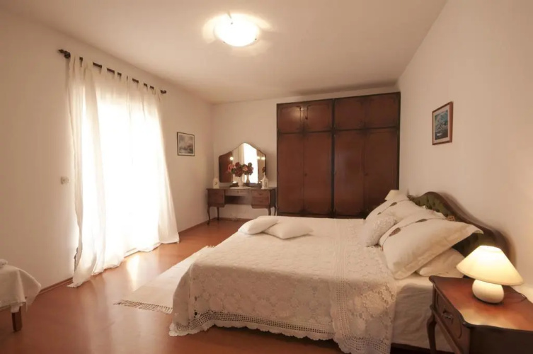 Apartments Mara