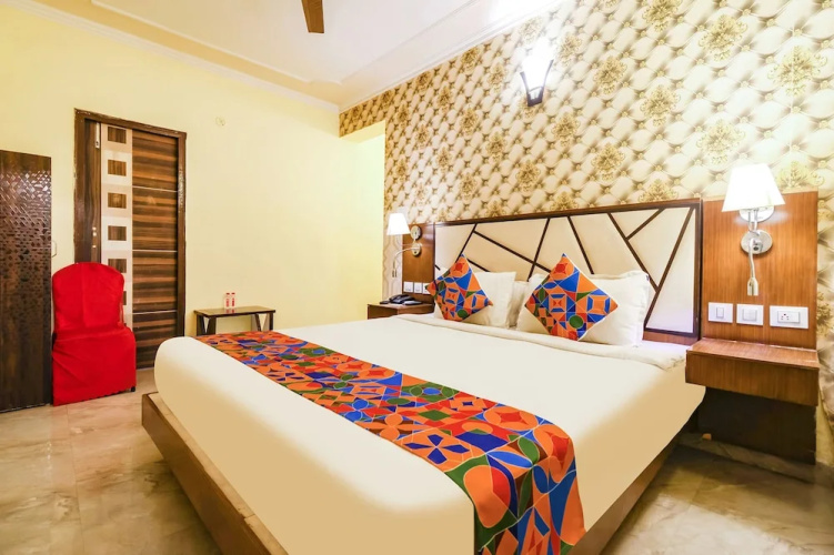 Fabhotel Magadh Palace