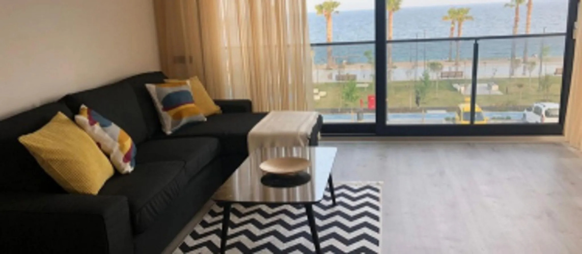 ONLY ONE Suites&Residence