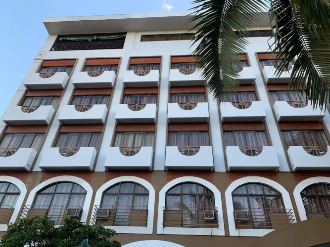 White Knight Hotel Cebu