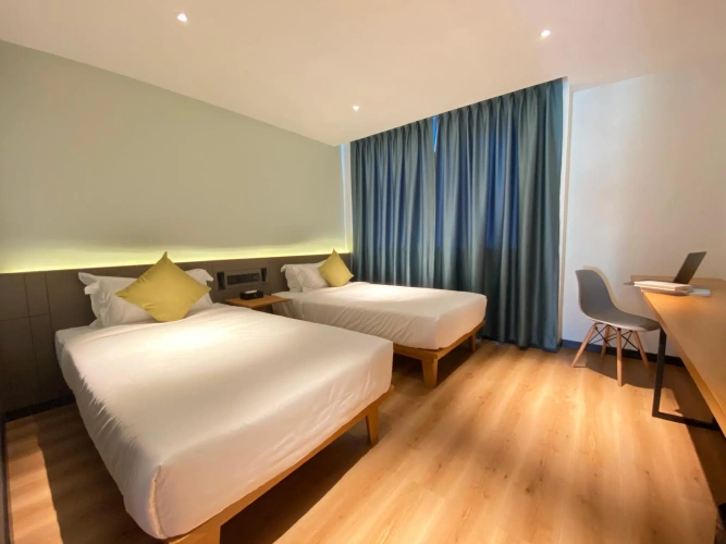 Business Twin room