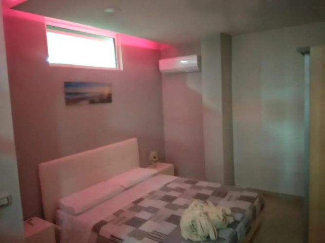 Esmeralda house