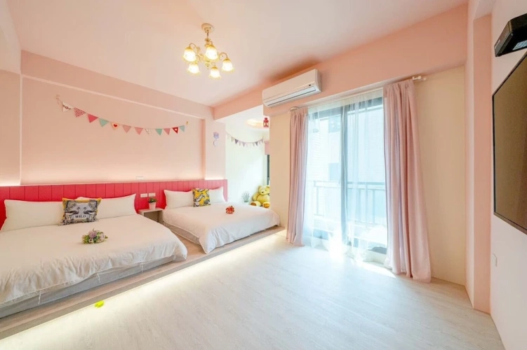 Deluxe Quadruple room