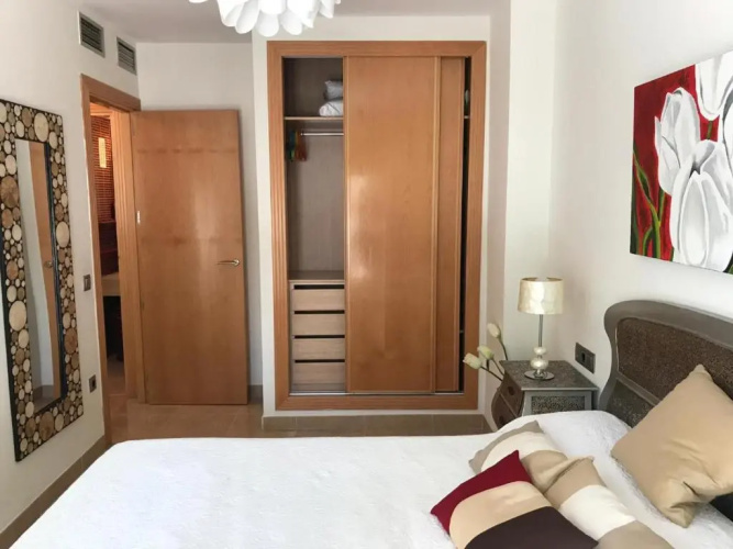 APARTAMENTO 2ª LINEA DE PLAYA