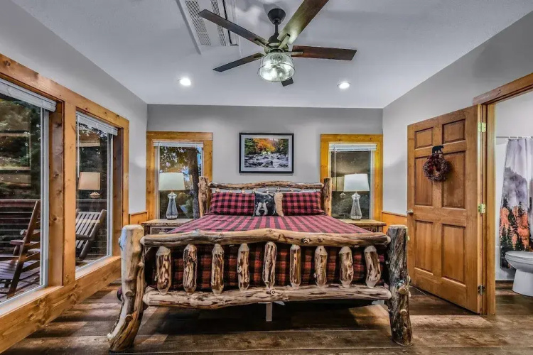 Panoramic Pointe 2 Bedroom Cabin