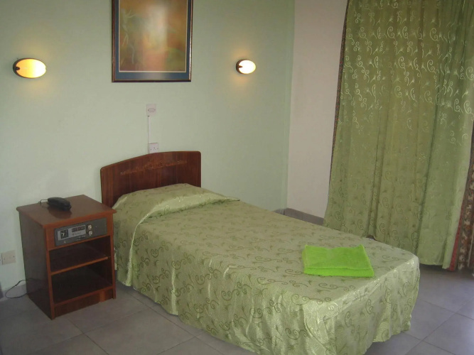 Onisillos Hotel