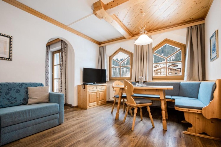 1 Bedroom Double Apartment