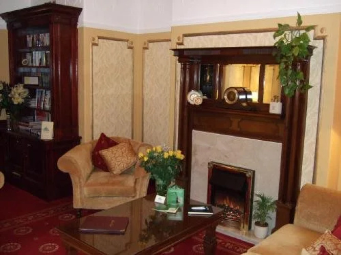 Moss Lodge
