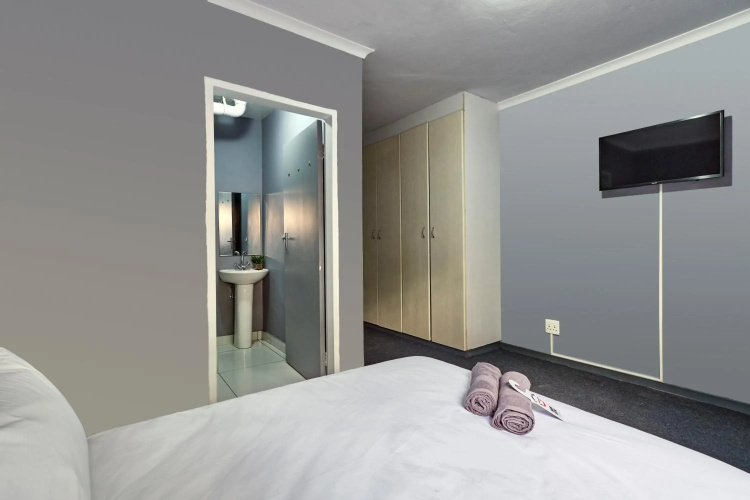 Inn & Out Sandton