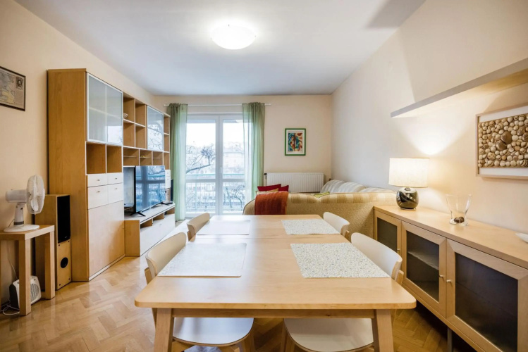 Minded Manor Apartment