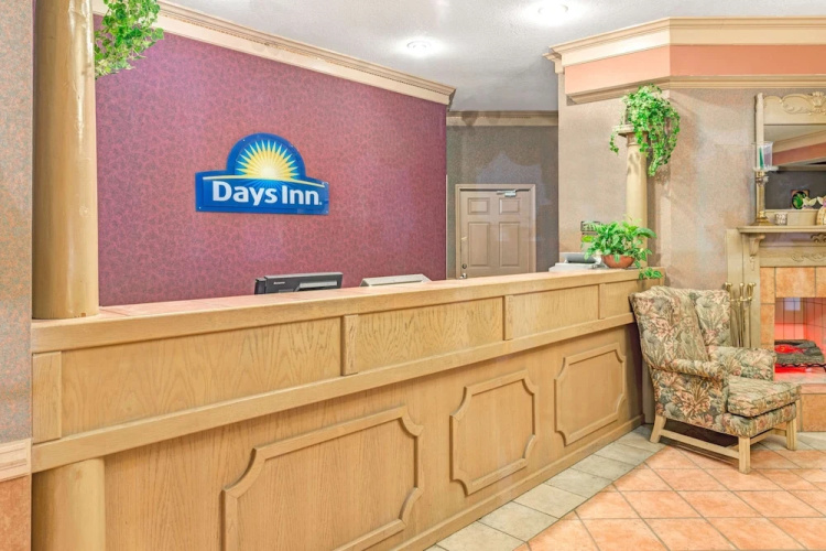 Days Inn & Suites Osceola AR