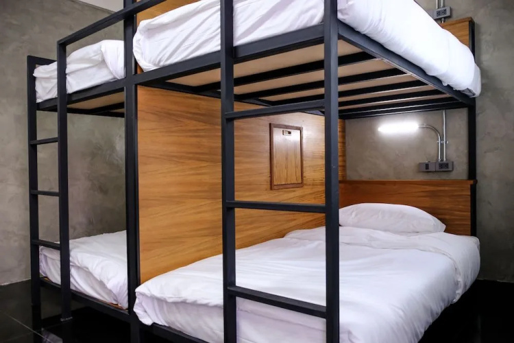 Baan Lung Poshtel - Hostel