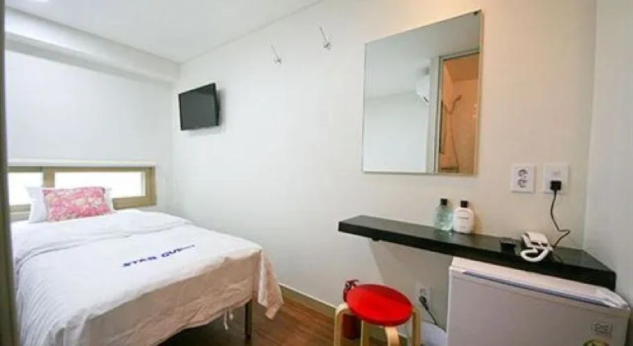 Star Guest House