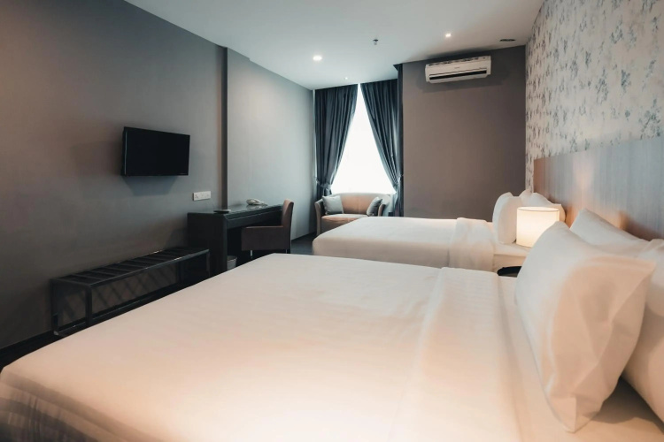 Avenue Garden Hotel