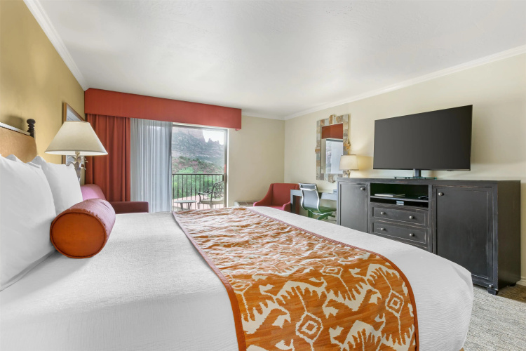 Best Western Plus Arroyo Roble Hotel & Creekside Villas photo 7