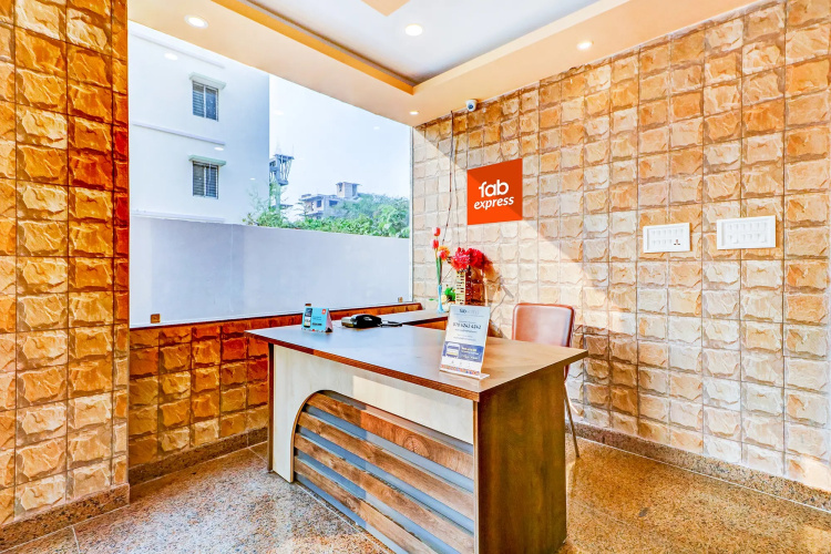 FabHotel Step Inn