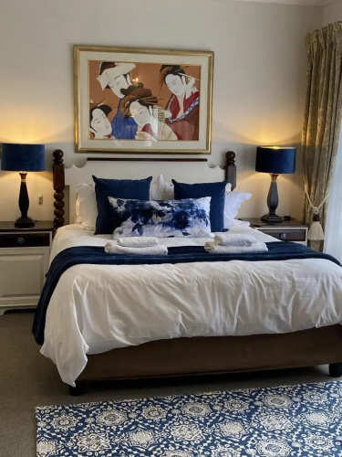 Dolphin Circle B&B