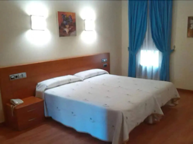 Hotel Zaravencia