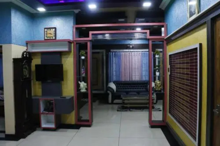 898 House