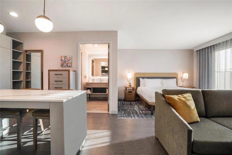 Double Suite