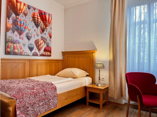 Standard Single room
