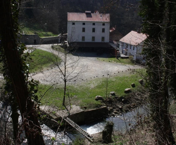 Hostel Housuv Mlyn