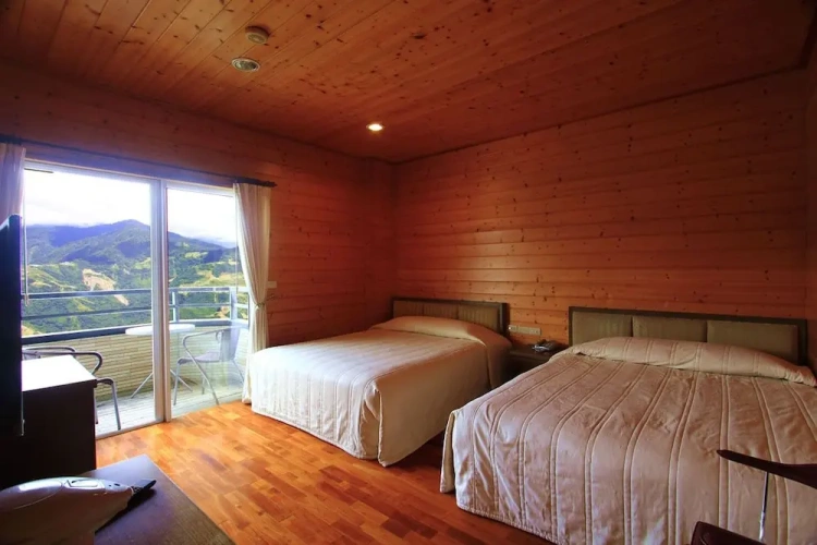 Standard Quadruple room with balcony and with mountain view