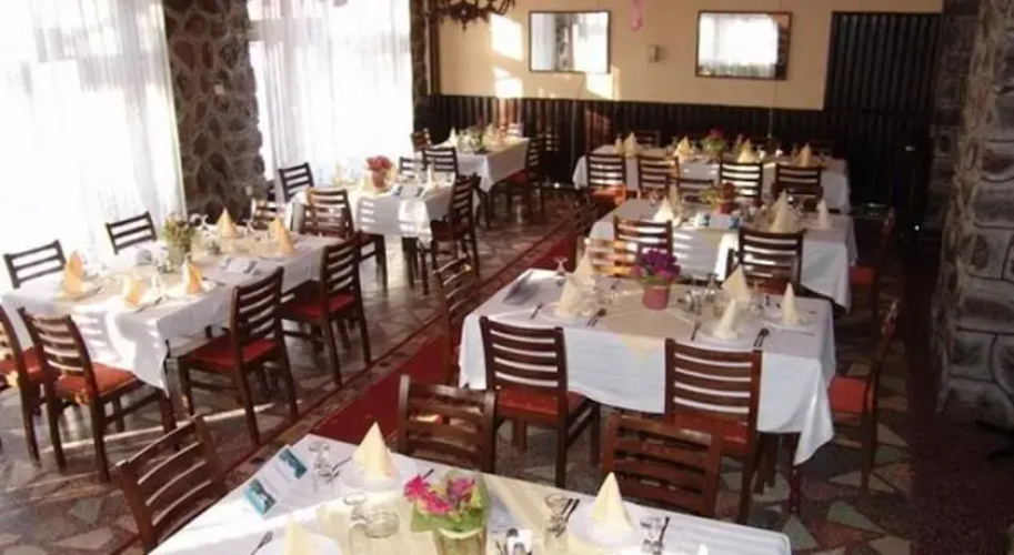 Jelen Guesthouse