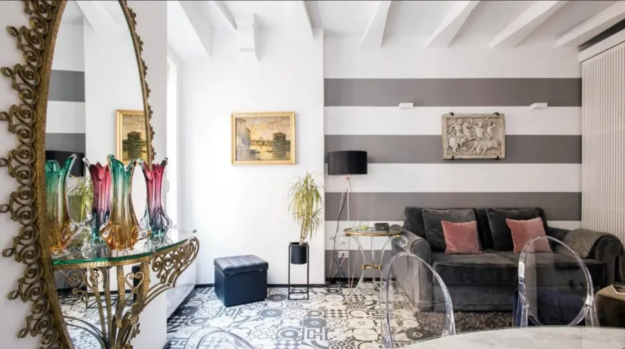 Navona Hi-Tech Apartment