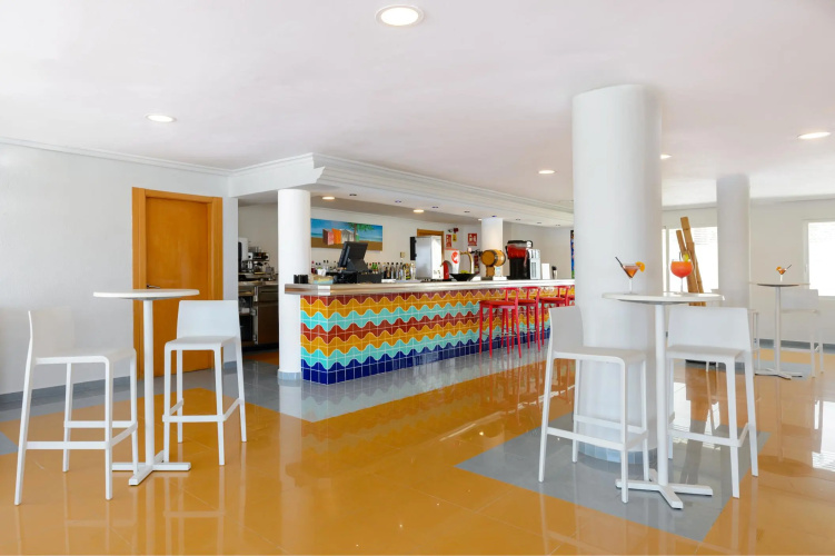 Hotel Vibra Sestanyol photo 21