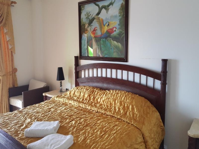 Family Suite with pool view