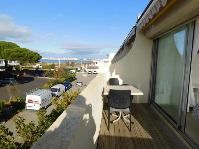 studio 38 climatisé balcon vue mer