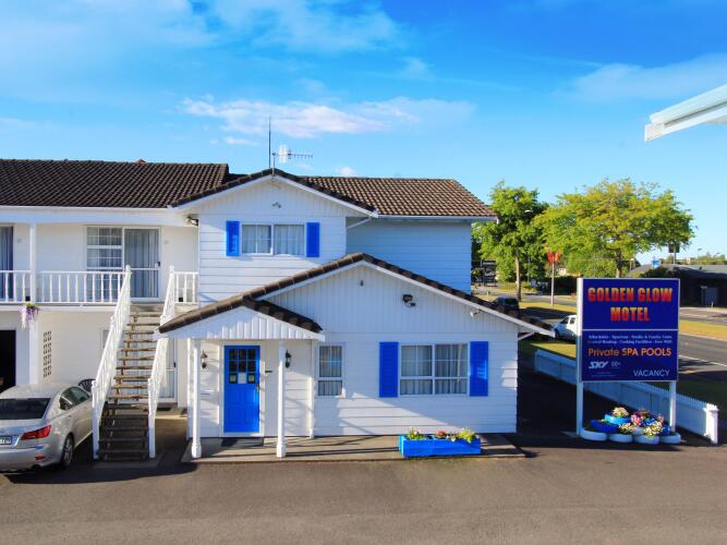 Golden Glow MotelOver view