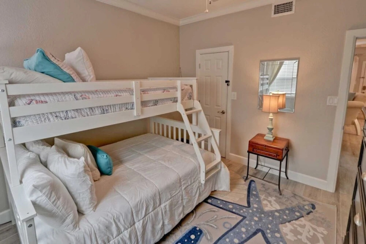 Coronado 302 2 Bedroom Condo by Redawning