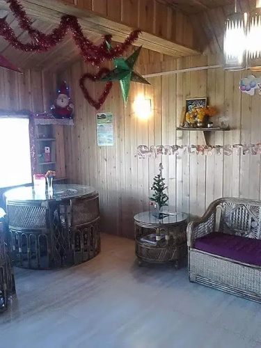 Red Panda Eco Huts