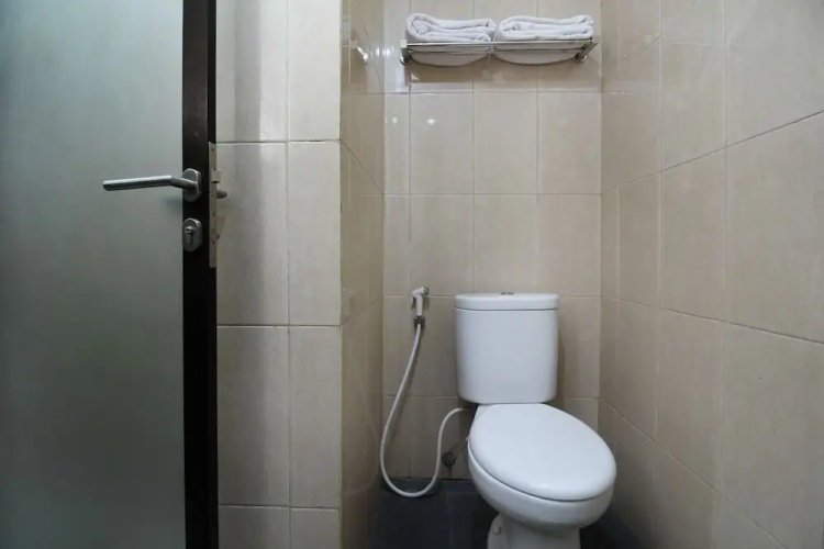 Airy Rappocini Bontolangkasa Satu 42 Makassar