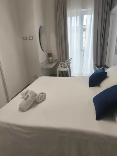 B&B Aura