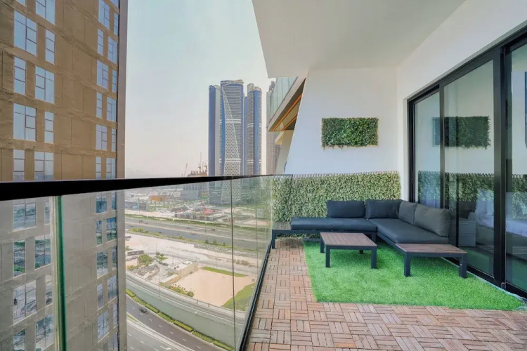 PVH - Exquisite 1BR - Binghatti Canal
