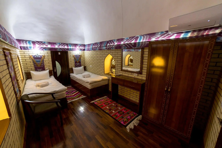 Feruzkhan Hotel