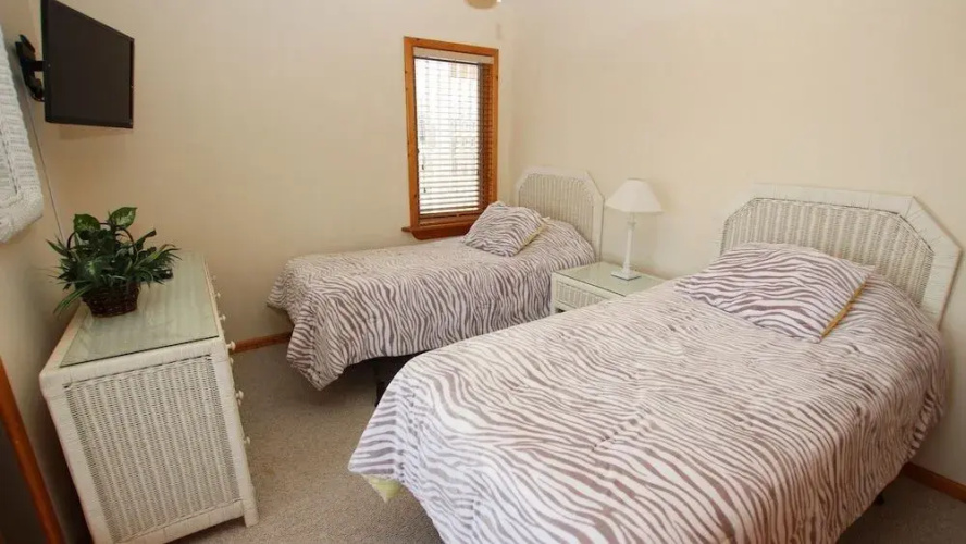 A Place By The Sea 567 - 4 Br Home
