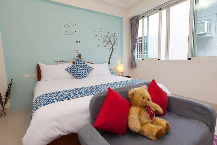 No. Six Homestay
