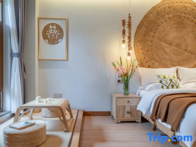Standard Double room with courtyard view