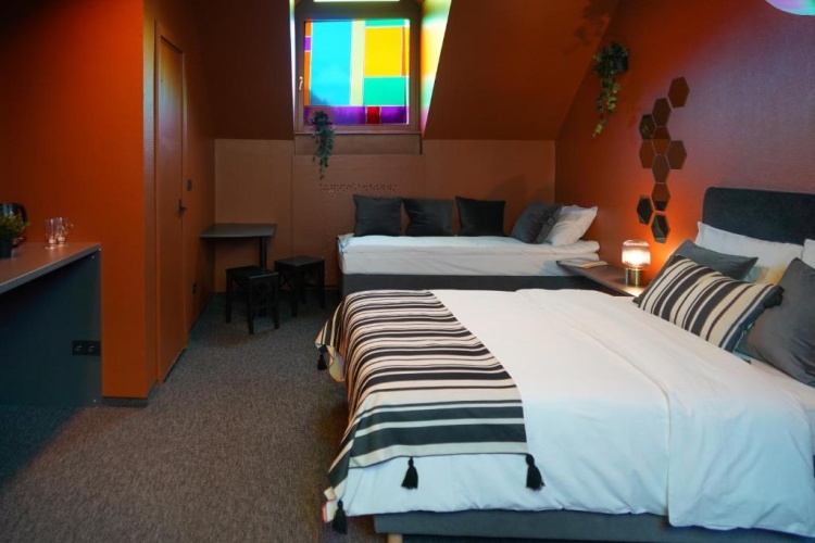 Deluxe Quadruple room