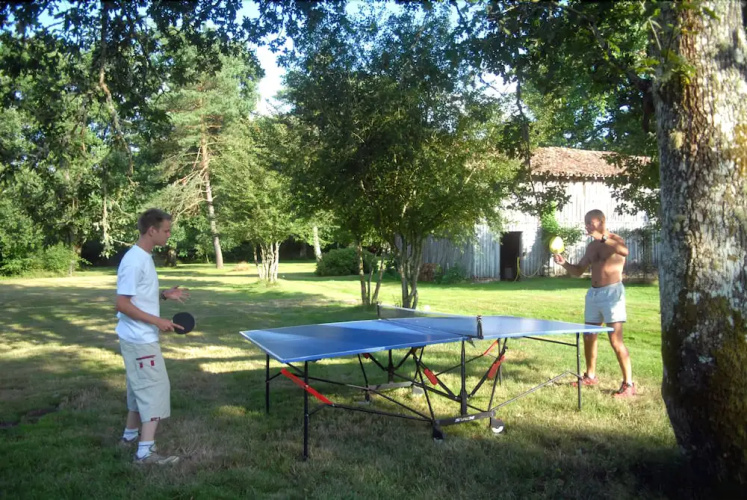 Les Arbousiers