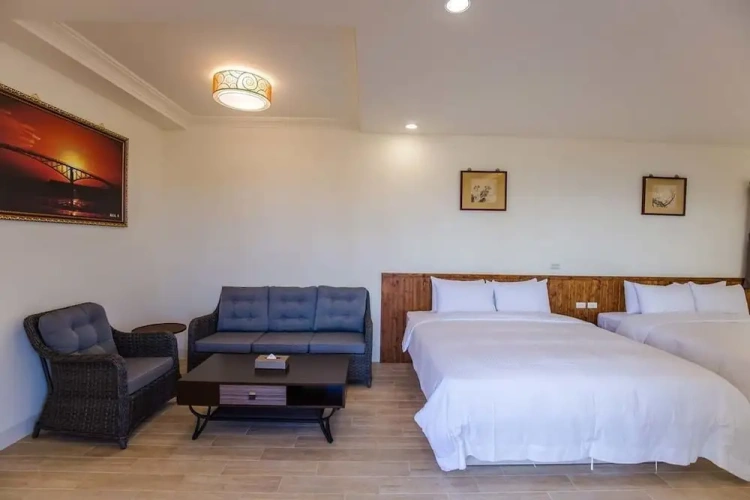Deluxe Quadruple room