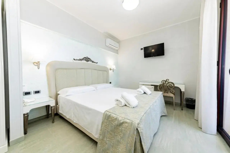 Hotel Alba